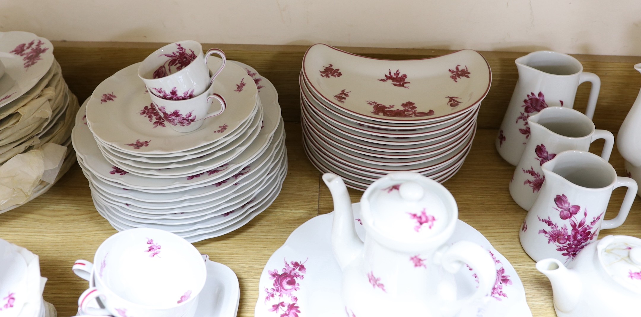 An extensive Haviland and Aluminite Limoges porcelain dinner, tea and coffee service